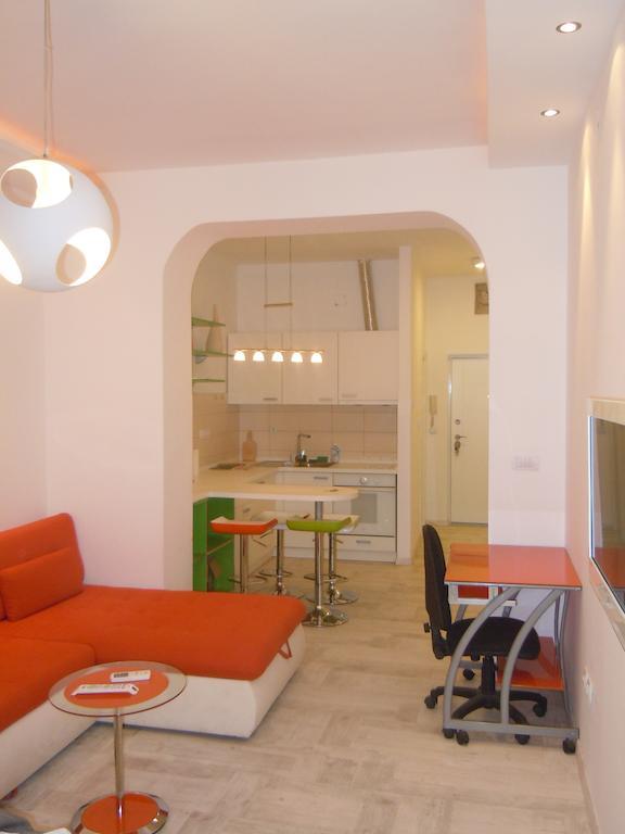 Porto Studio Belgrade Bilik gambar