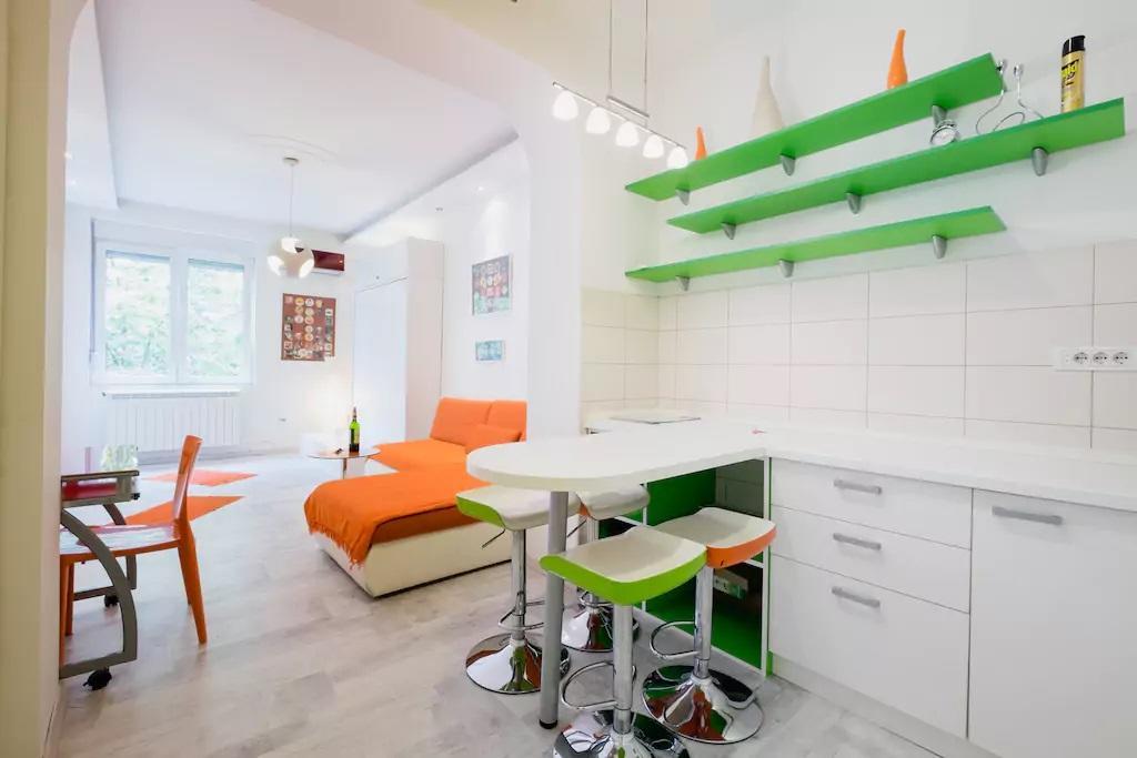 Porto Studio Belgrade Luaran gambar